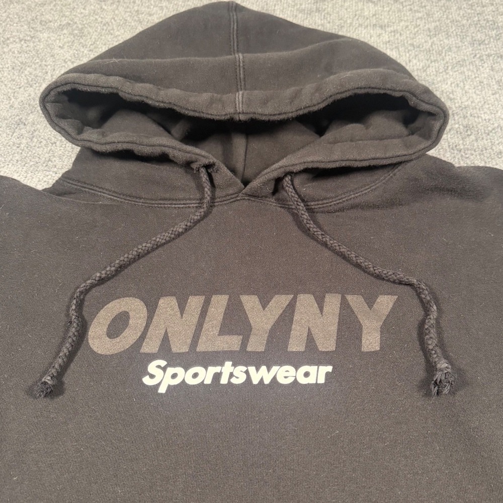 Only NY Sportswear Hoodie Mens XL Black Streetwear Graphic Pullover Sweatshirt